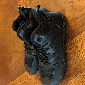 HIKE Footwear Frostline Max men size 12.5 fits small
